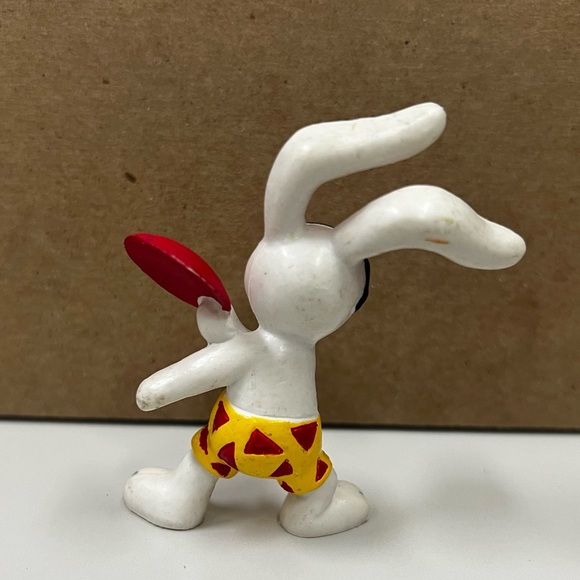 1989 Applause Beach Bunny Rabbit Figurine Frisbee Beachbunnies 3" - Picture 3 of 5